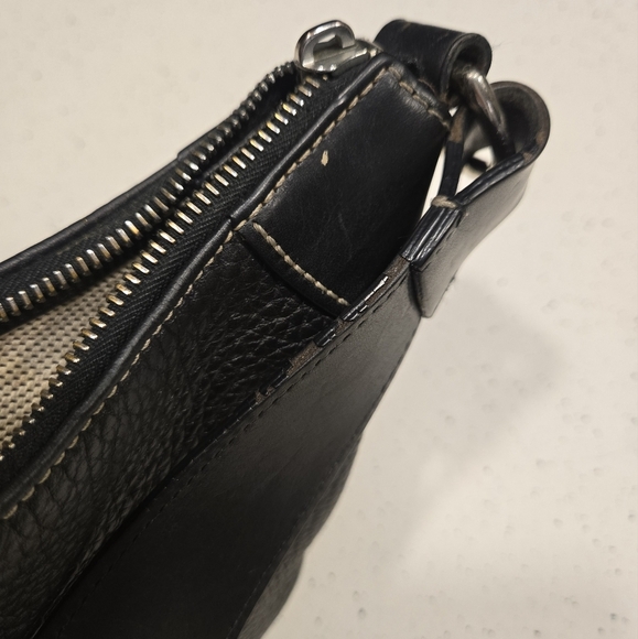 Dooney & Bourke Black Pebble Grain Hobo - Picture 6 of 12